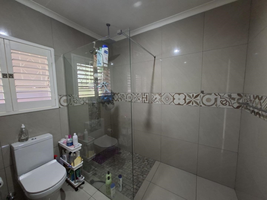 To Let 3 Bedroom Property for Rent in Buccleuch Gauteng