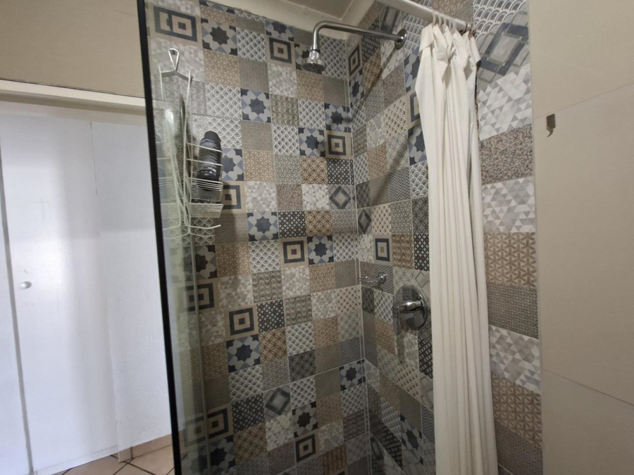 To Let 3 Bedroom Property for Rent in Buccleuch Gauteng