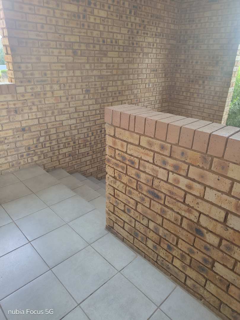 2 Bedroom Property for Sale in Brentwood Gauteng