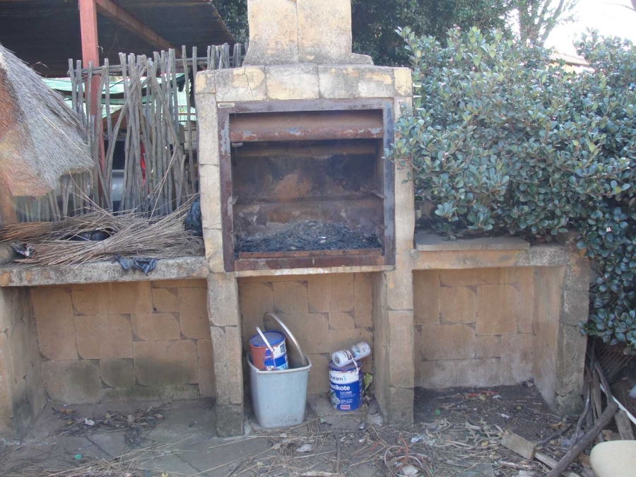 3 Bedroom Property for Sale in Birchleigh Gauteng