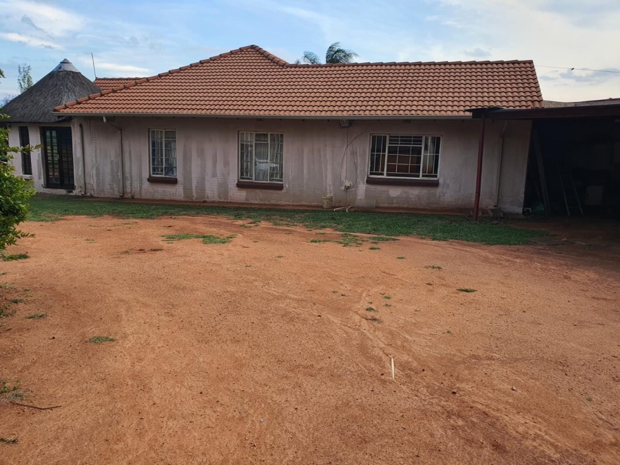 3 Bedroom Property for Sale in Birchleigh Gauteng