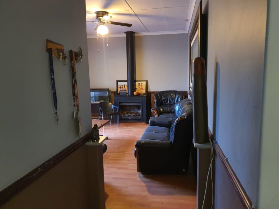 3 Bedroom Property for Sale in Birchleigh Gauteng