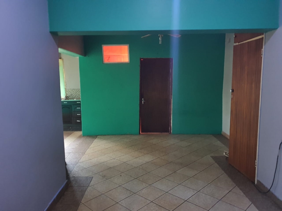 3 Bedroom Property for Sale in Birchleigh Gauteng