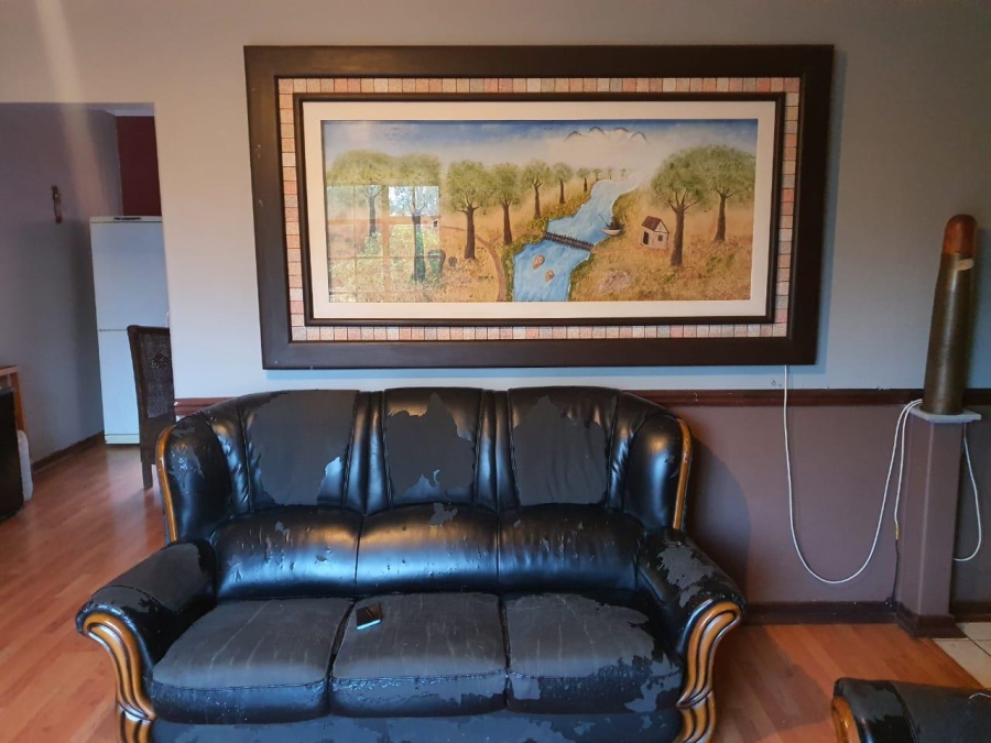 3 Bedroom Property for Sale in Birchleigh Gauteng