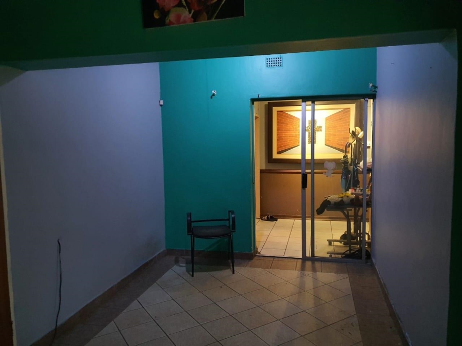 3 Bedroom Property for Sale in Birchleigh Gauteng