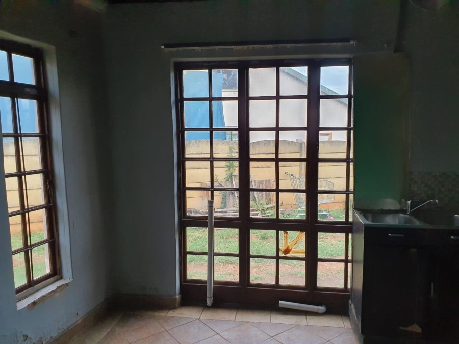 3 Bedroom Property for Sale in Birchleigh Gauteng
