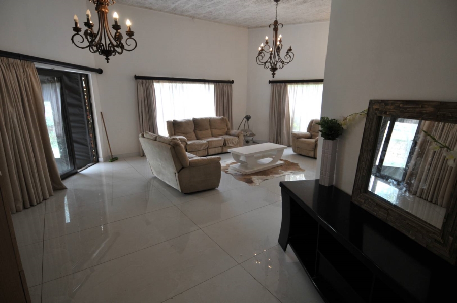 4 Bedroom Property for Sale in Waterkloof Glen Gauteng