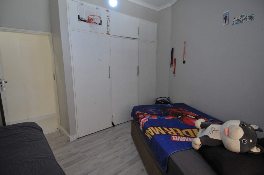 4 Bedroom Property for Sale in Waterkloof Glen Gauteng