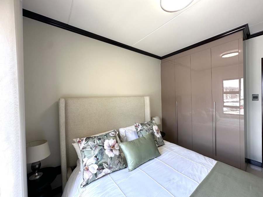 To Let 2 Bedroom Property for Rent in Blue Hills Gauteng