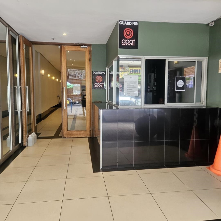1 Bedroom Property for Sale in Joubert Park Gauteng