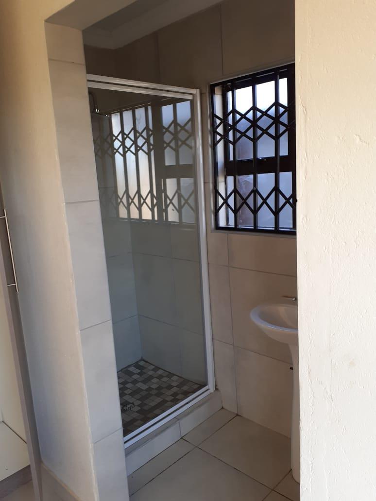 4 Bedroom Property for Sale in Ga-Rankuwa Gauteng