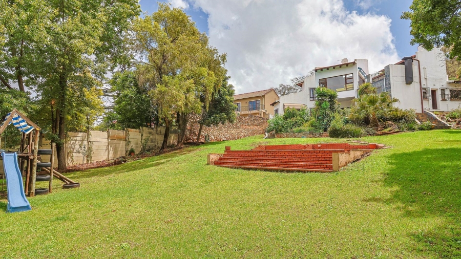 5 Bedroom Property for Sale in Northcliff Gauteng