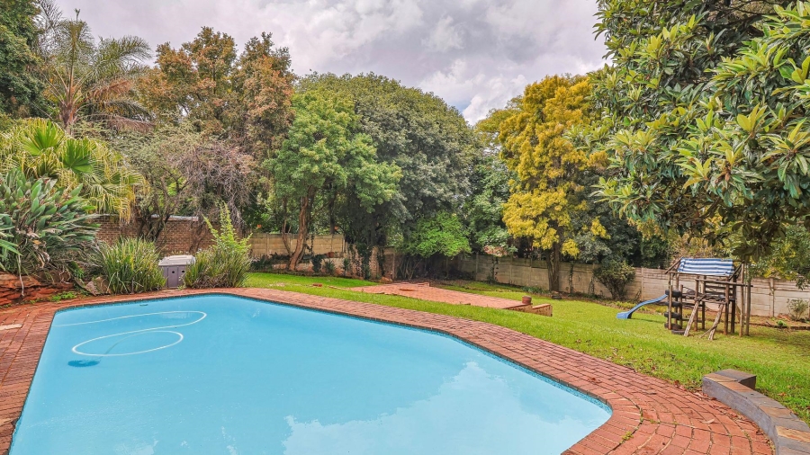 5 Bedroom Property for Sale in Northcliff Gauteng