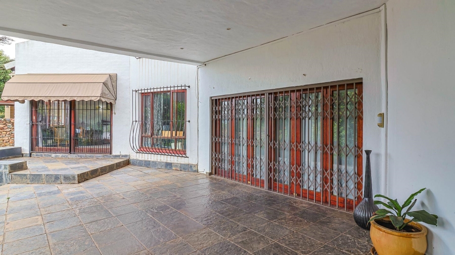 5 Bedroom Property for Sale in Northcliff Gauteng