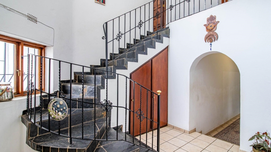 5 Bedroom Property for Sale in Northcliff Gauteng