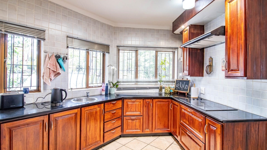 5 Bedroom Property for Sale in Northcliff Gauteng