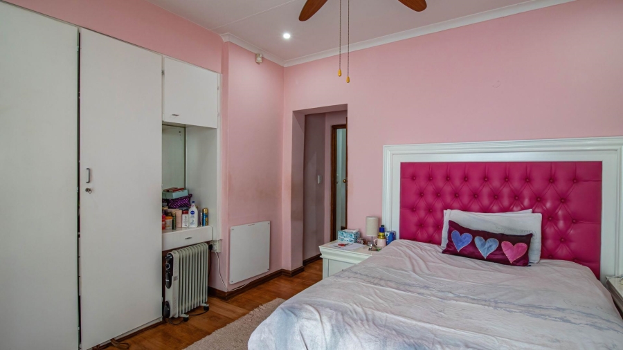 5 Bedroom Property for Sale in Northcliff Gauteng