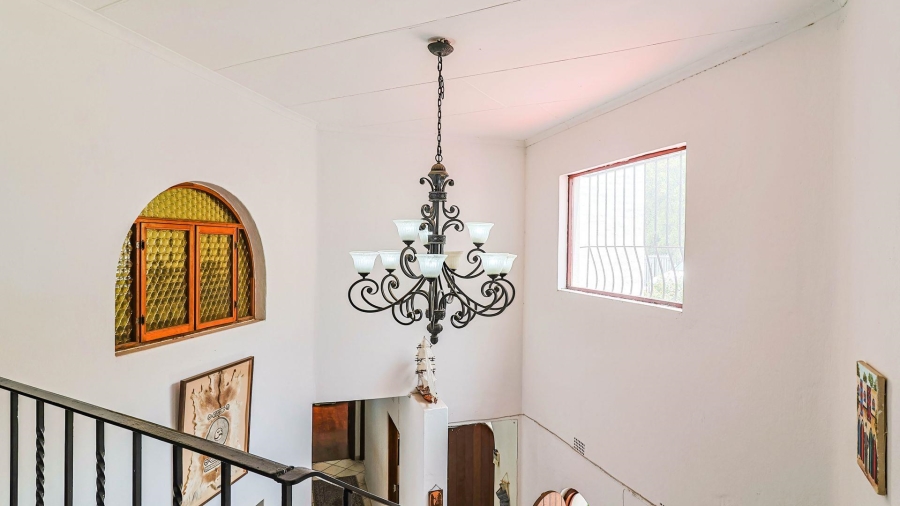 5 Bedroom Property for Sale in Northcliff Gauteng