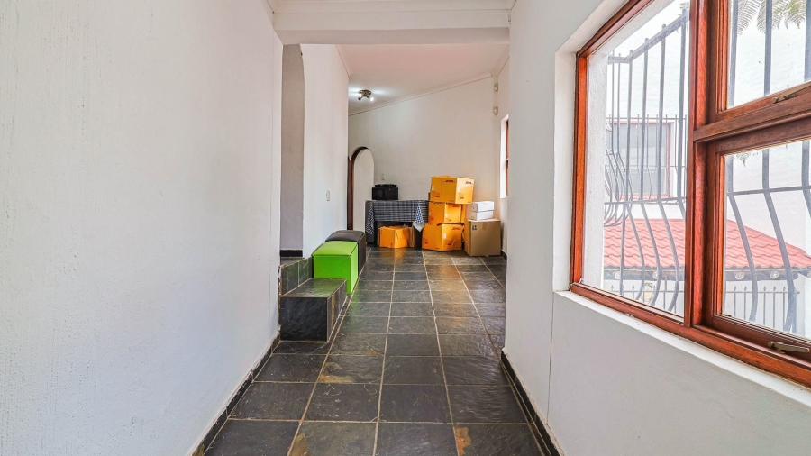 5 Bedroom Property for Sale in Northcliff Gauteng