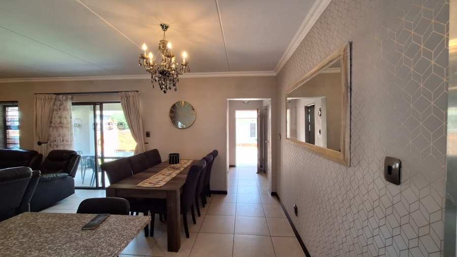 3 Bedroom Property for Sale in Honeydew Ridge Gauteng