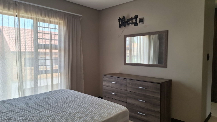 3 Bedroom Property for Sale in Honeydew Ridge Gauteng