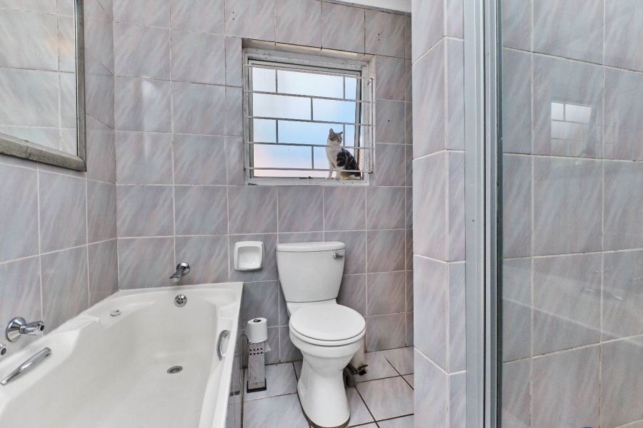 3 Bedroom Property for Sale in Ferndale Gauteng