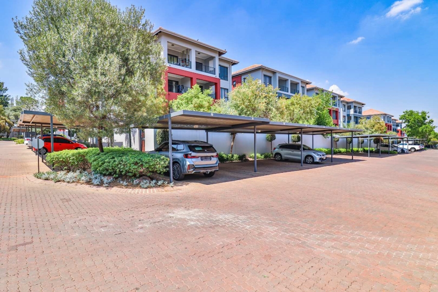 To Let 2 Bedroom Property for Rent in Barbeque Downs Gauteng