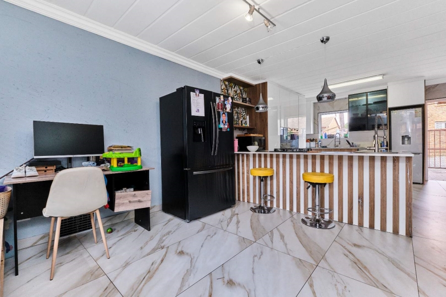 3 Bedroom Property for Sale in Ferndale Gauteng