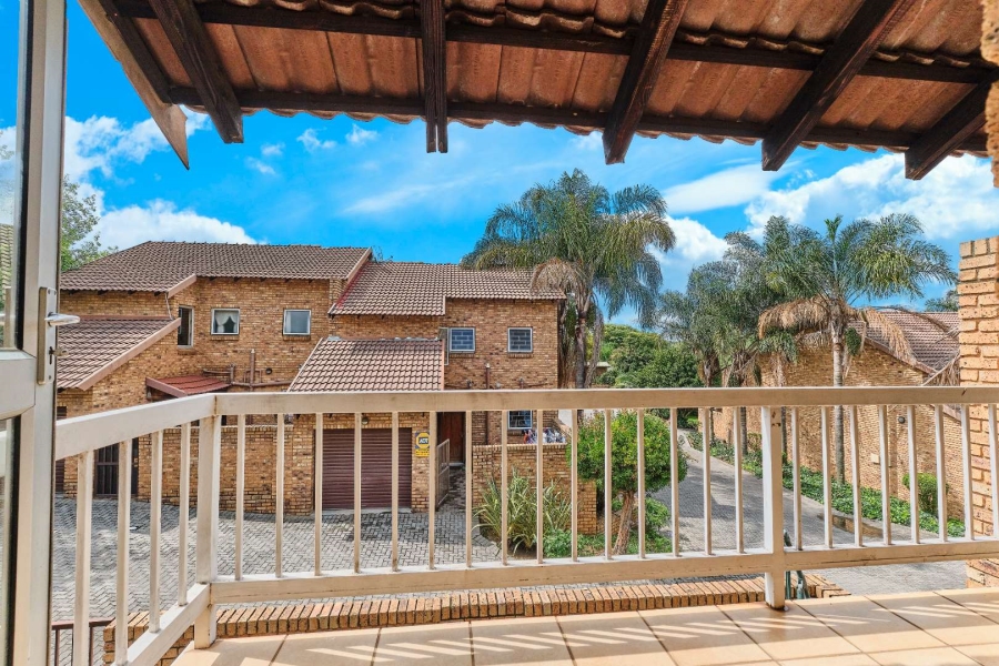 3 Bedroom Property for Sale in Ferndale Gauteng