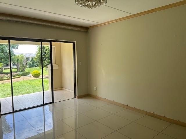 To Let 2 Bedroom Property for Rent in Broadacres Gauteng