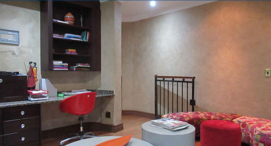 4 Bedroom Property for Sale in Roodepoort Gauteng