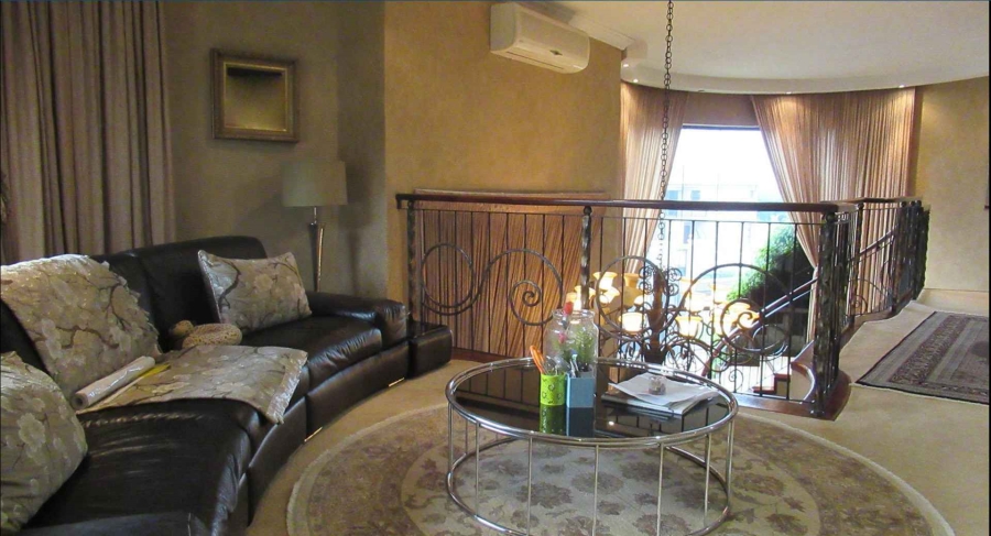 4 Bedroom Property for Sale in Roodepoort Gauteng