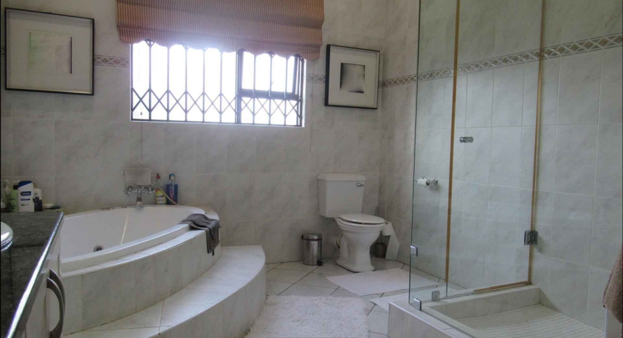 4 Bedroom Property for Sale in Roodepoort Gauteng