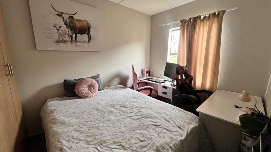 2 Bedroom Property for Sale in Alveda Park Gauteng