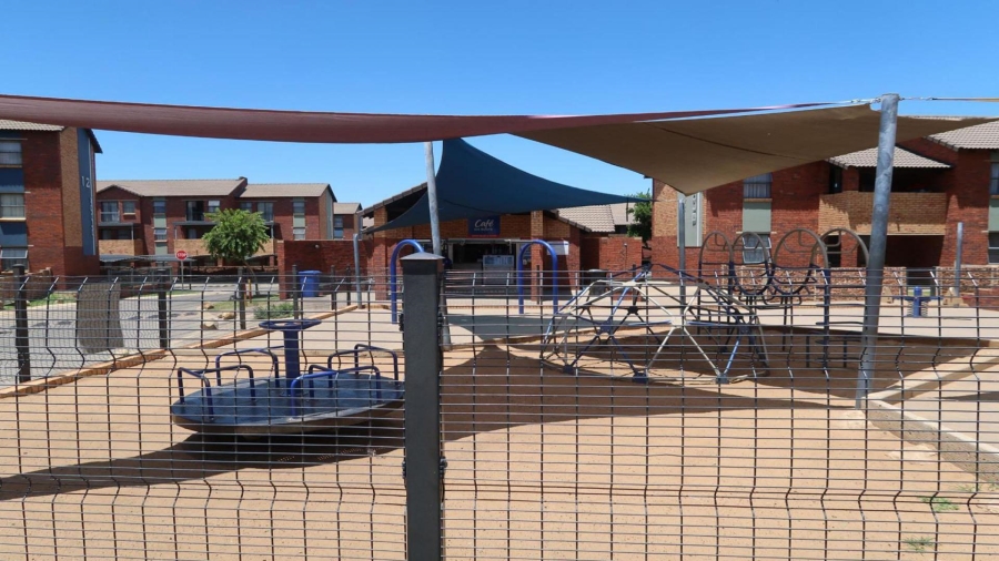 2 Bedroom Property for Sale in Alveda Park Gauteng