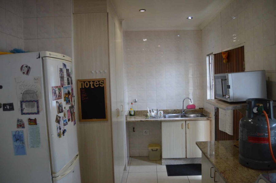 5 Bedroom Property for Sale in Brackendowns Gauteng