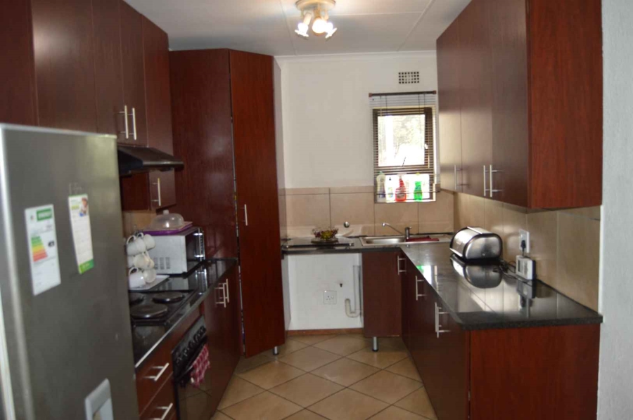3 Bedroom Property for Sale in Alrode Gauteng