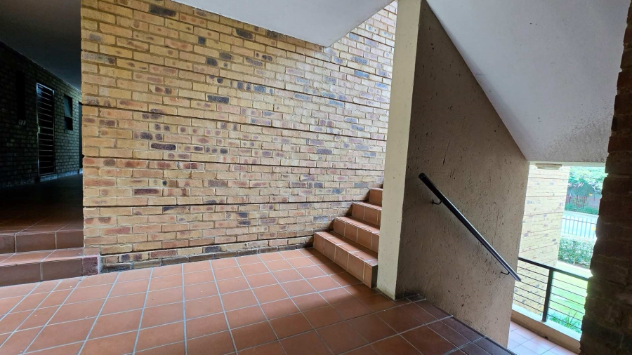 1 Bedroom Property for Sale in Hatfield Gauteng