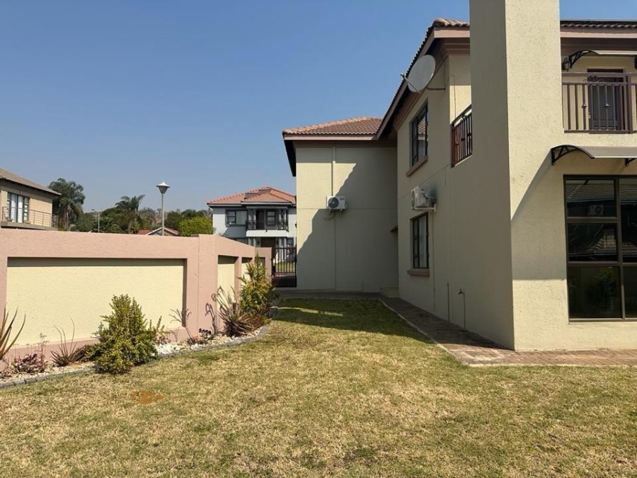 To Let 4 Bedroom Property for Rent in Montana Gauteng