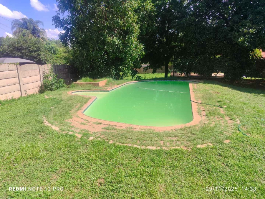 3 Bedroom Property for Sale in Mountain View Gauteng