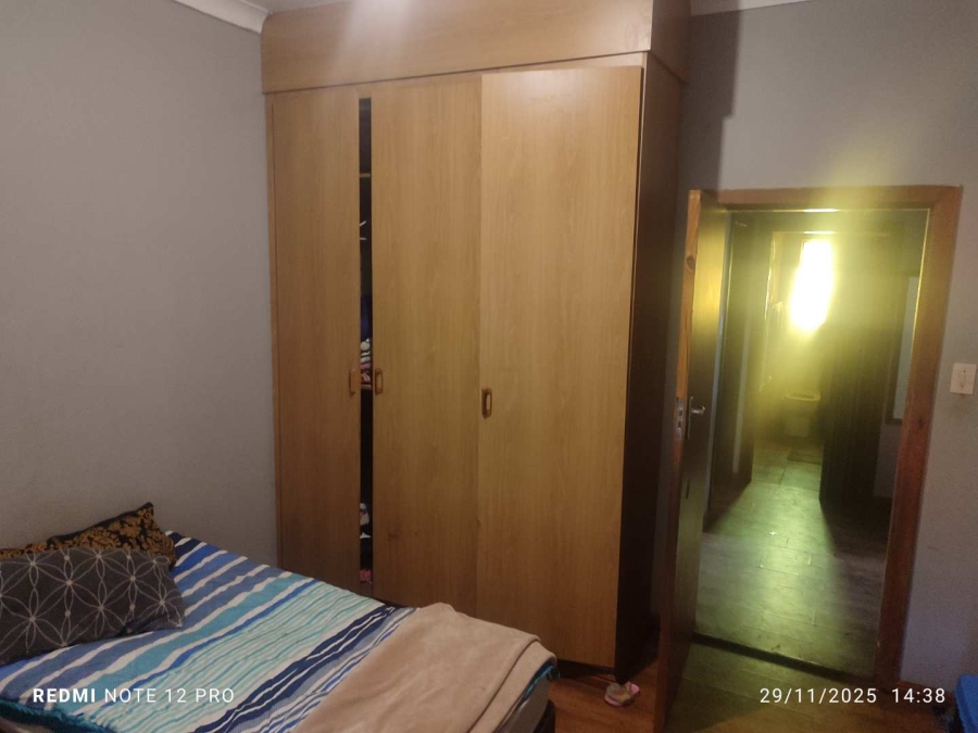 3 Bedroom Property for Sale in Mountain View Gauteng