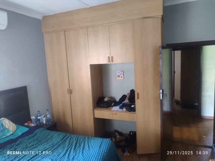 3 Bedroom Property for Sale in Mountain View Gauteng