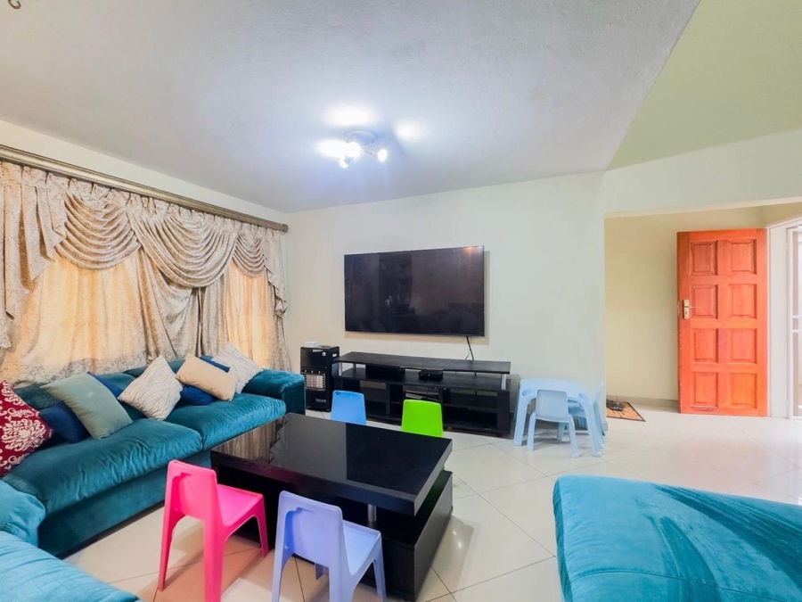 3 Bedroom Property for Sale in Equestria Gauteng