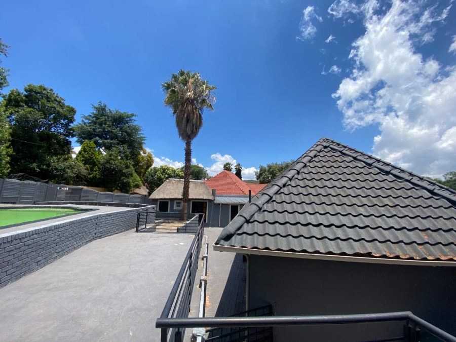 3 Bedroom Property for Sale in Mondeor Gauteng