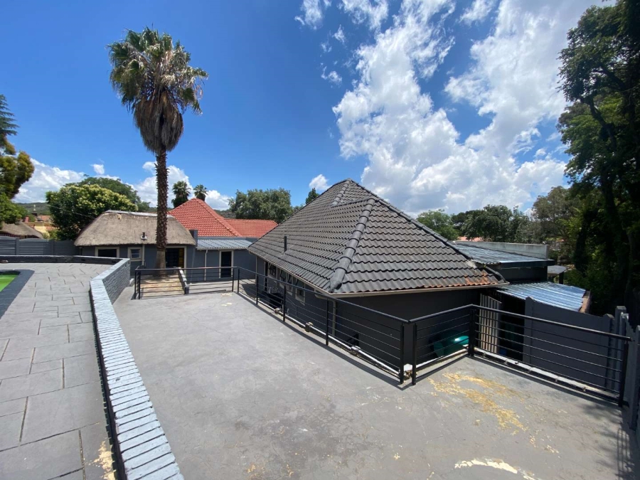 3 Bedroom Property for Sale in Mondeor Gauteng