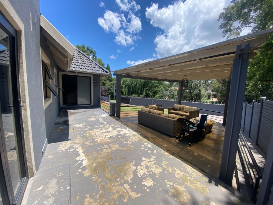 3 Bedroom Property for Sale in Mondeor Gauteng