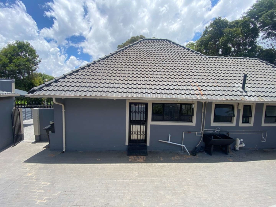 3 Bedroom Property for Sale in Mondeor Gauteng