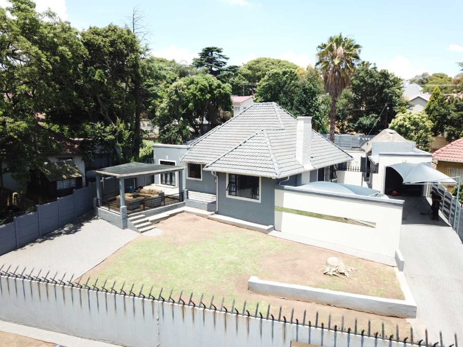 3 Bedroom Property for Sale in Mondeor Gauteng