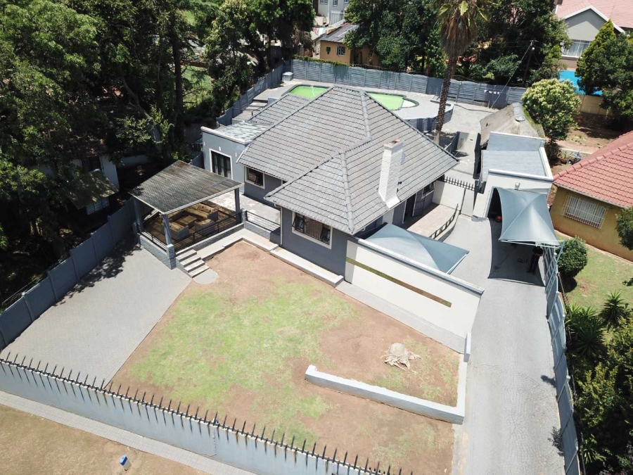 3 Bedroom Property for Sale in Mondeor Gauteng