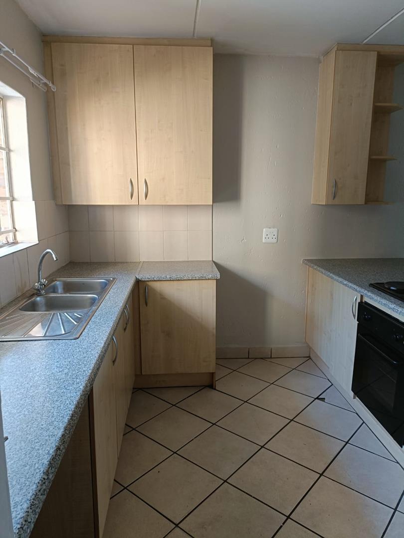 2 Bedroom Property for Sale in Pretoria North Gauteng